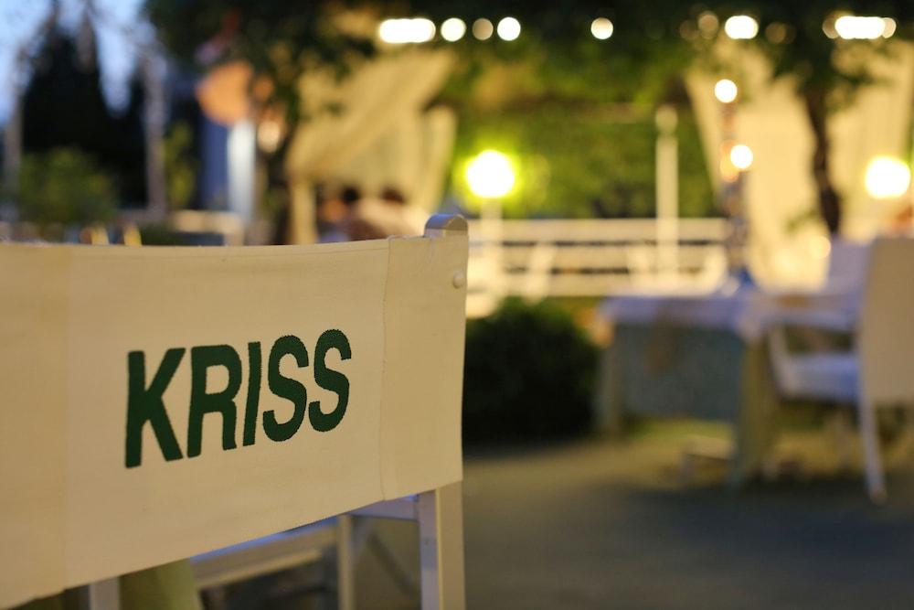 Kriss Internazionale Hotel Bardolino Extérieur photo