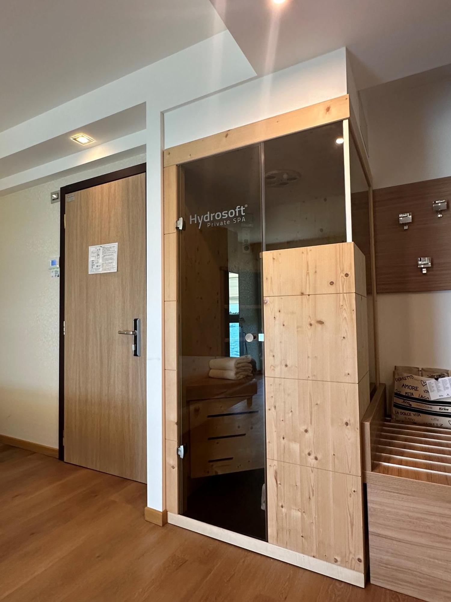 Kriss Internazionale Hotel Bardolino Extérieur photo