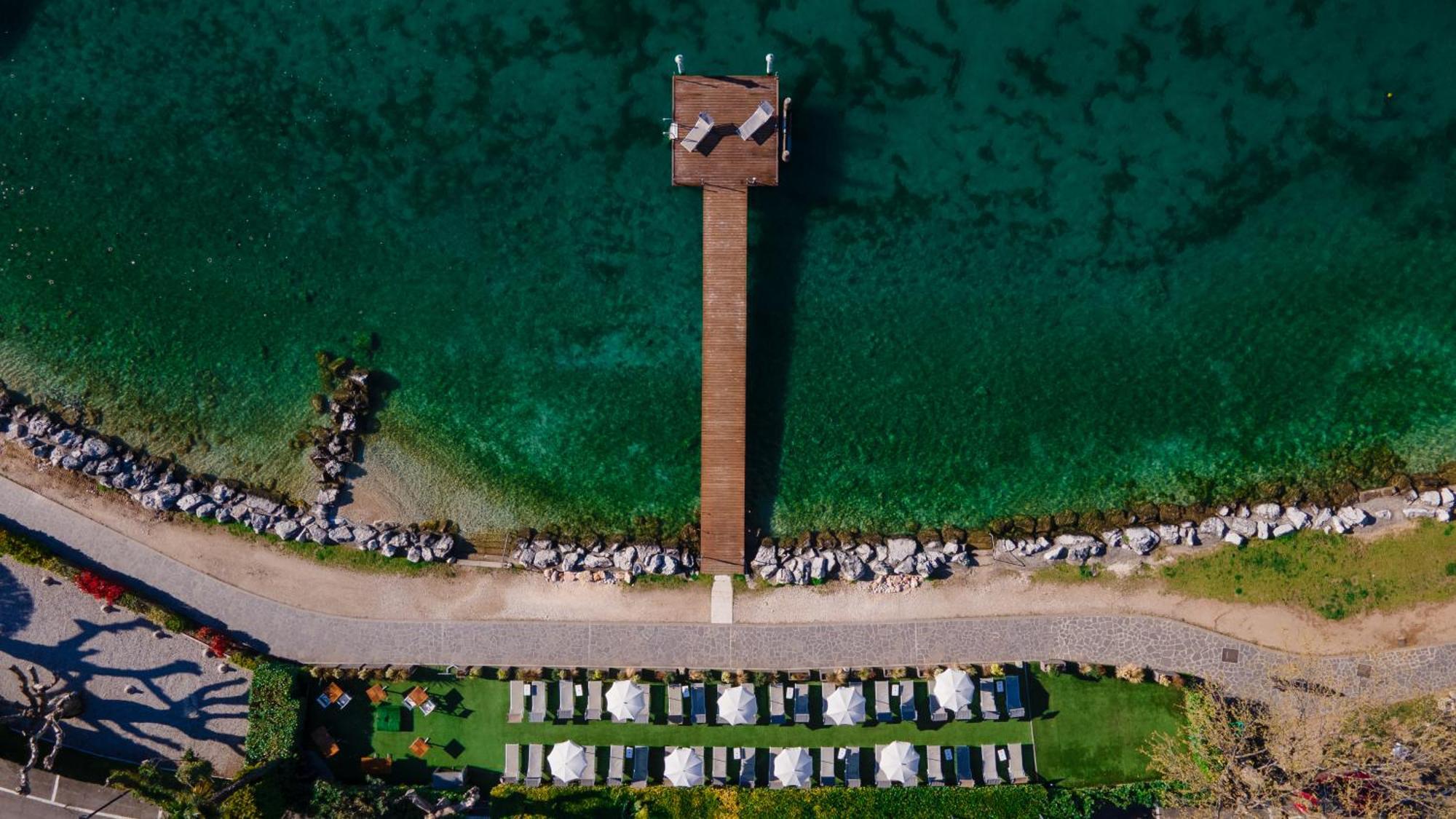 Kriss Internazionale Hotel Bardolino Extérieur photo